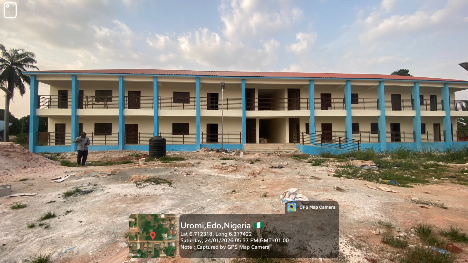4NR laboratory block — exterior view, Our Lady of Lourdes